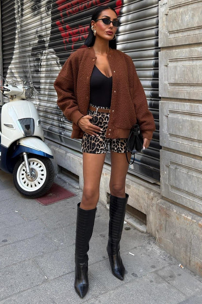 Teddy Textured Bomber Jacket – Cozy Street Style in White & Brown