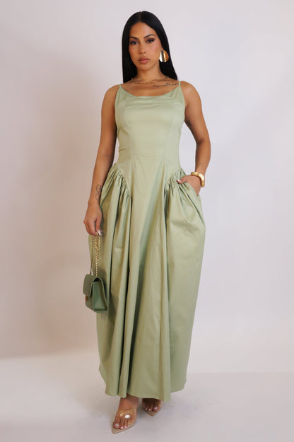 A Classic Midi Dress - Green