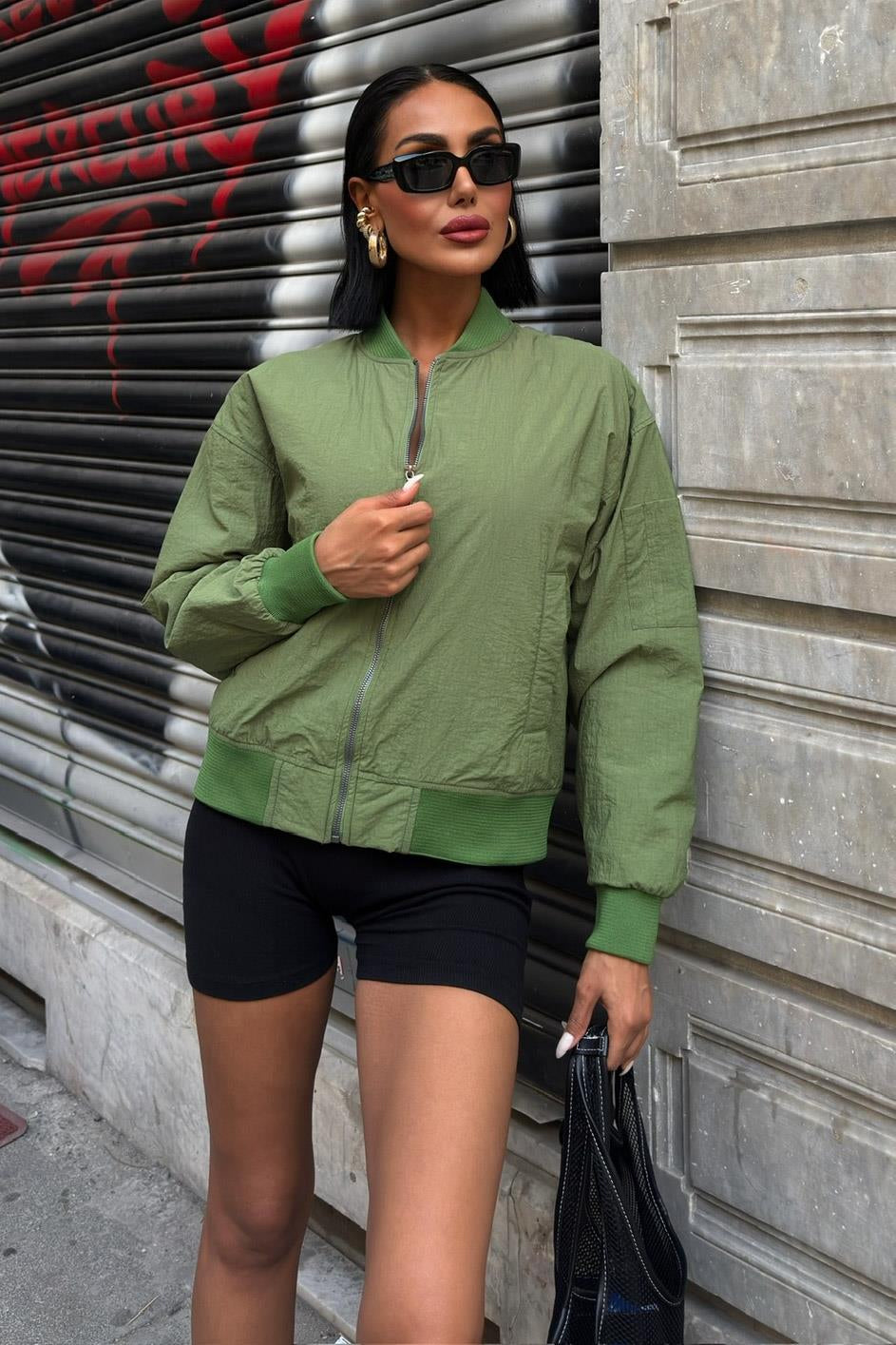 Urban Air Bomber Jacket – Lightweight Streetwear in Black, Khaki & Beige