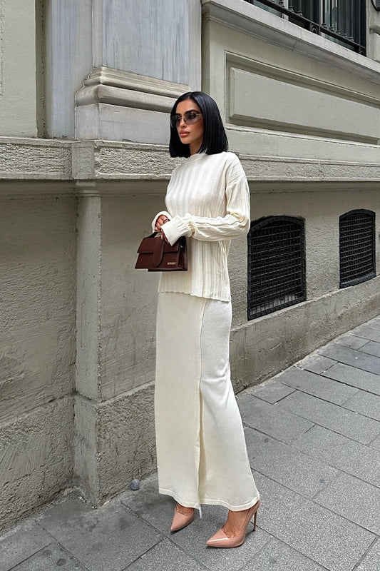 Darcy Knit Skirt & Top Set – Elegant Ribbed Two-Piece with Slit Detail – White