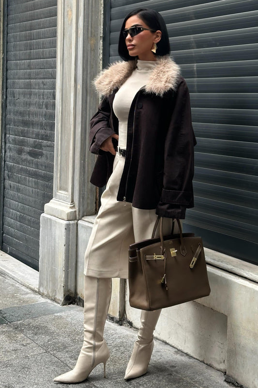 Oversized Fur-Collar Cotton Jacket – Premium Street Style Outerwear – Dark Brown