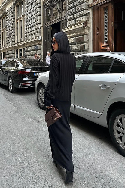 Darcy Knit Skirt & Top Set – Elegant Ribbed Two-Piece with Slit Detail – Gray