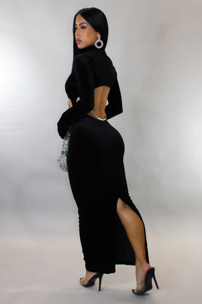 Chic Maxi Dress – Black