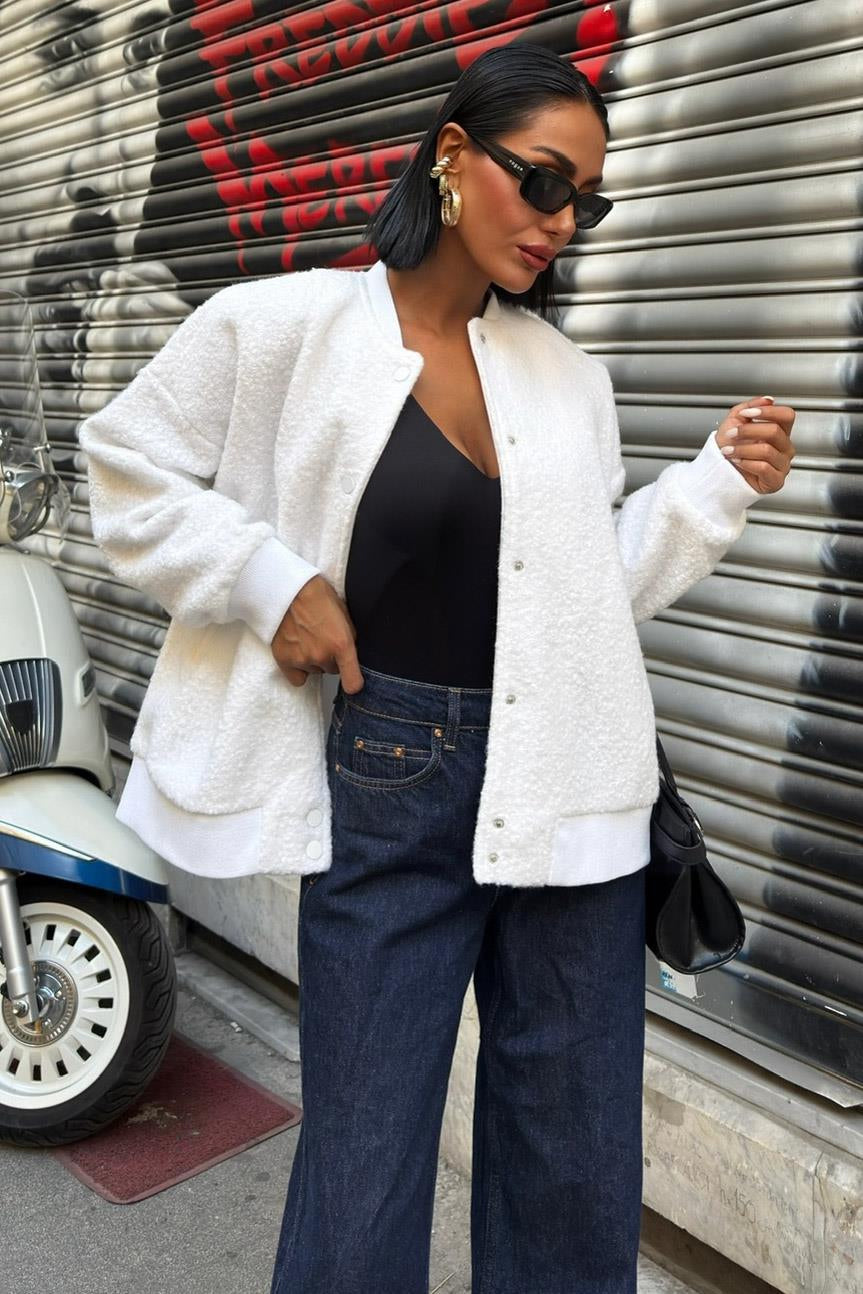 Teddy Textured Bomber Jacket – Cozy Street Style in White & Brown