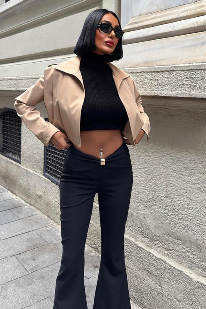 High-Waist Flared Pants with Front Clasp Detail – Elegant Double Fabric Trousers for Women