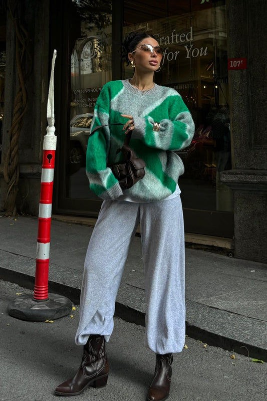 💚 Color Block Neon Knit Sweater – Oversized Soft Acrylic Pullover