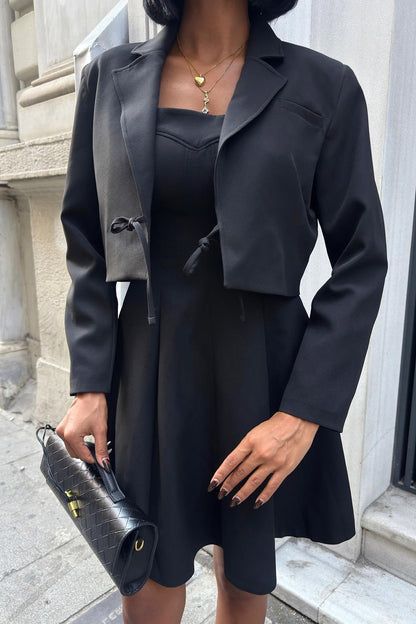 Elegant Cropped Blazer & Flared Mini Dress Set – Timeless Business Chic – Black