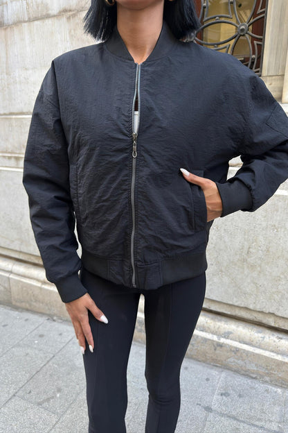 Urban Air Bomber Jacket – Lightweight Streetwear in Black, Khaki & Beige